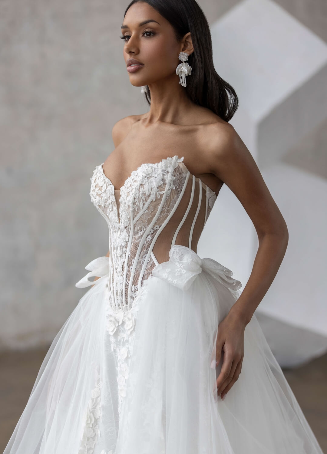 Boss Hochzeithaus Winsen Luhe Brautkleider Bremen Hamburg Lüneburg Hannover Stade Lübeck Buxtehude moderne Brautkleider Niedersachsen Jarice Fidele (4)