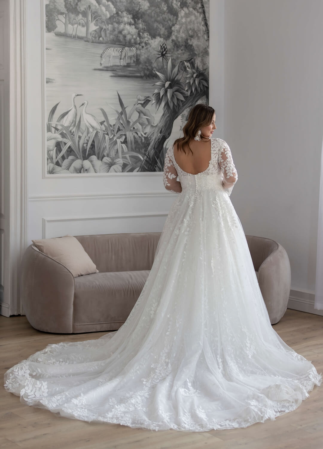 Boss Hochzeithaus Winsen Luhe Brautkleider Bremen Hamburg Lüneburg Hannover Stade Lübeck Buxtehude moderne Brautkleider Niedersachsen Jarice Girly (2)