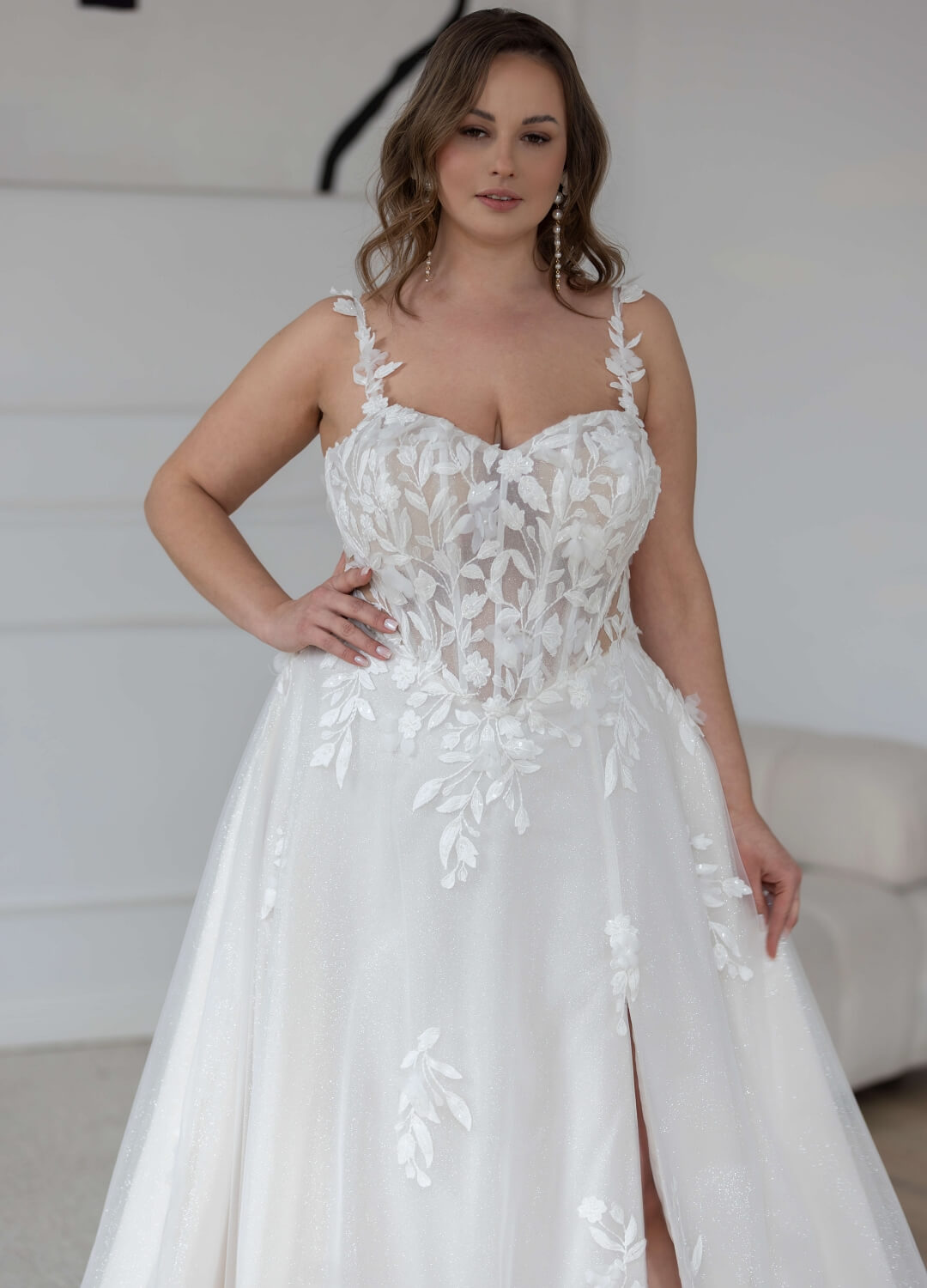 Boss Hochzeithaus Winsen Luhe Brautkleider Bremen Hamburg Lüneburg Hannover Stade Lübeck Buxtehude moderne Brautkleider Niedersachsen Jarice Gladys (3)