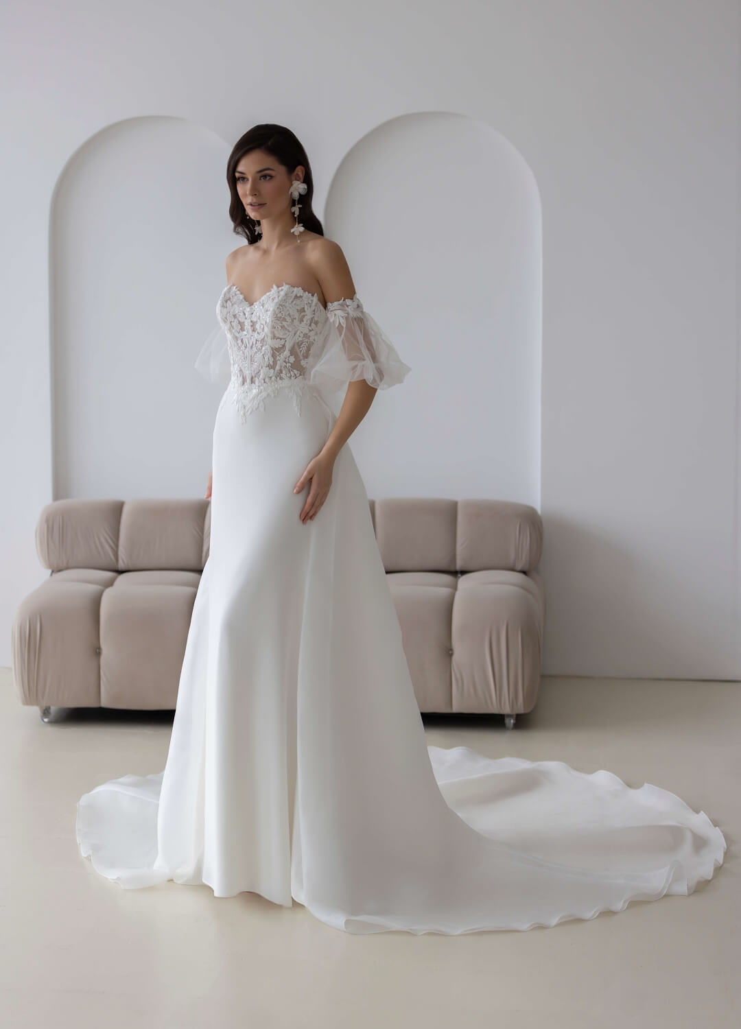 Boss Hochzeithaus Winsen Luhe Brautkleider Bremen Hamburg Lüneburg Hannover Stade Lübeck Buxtehude moderne Brautkleider Niedersachsen Jarice Keisha (1)