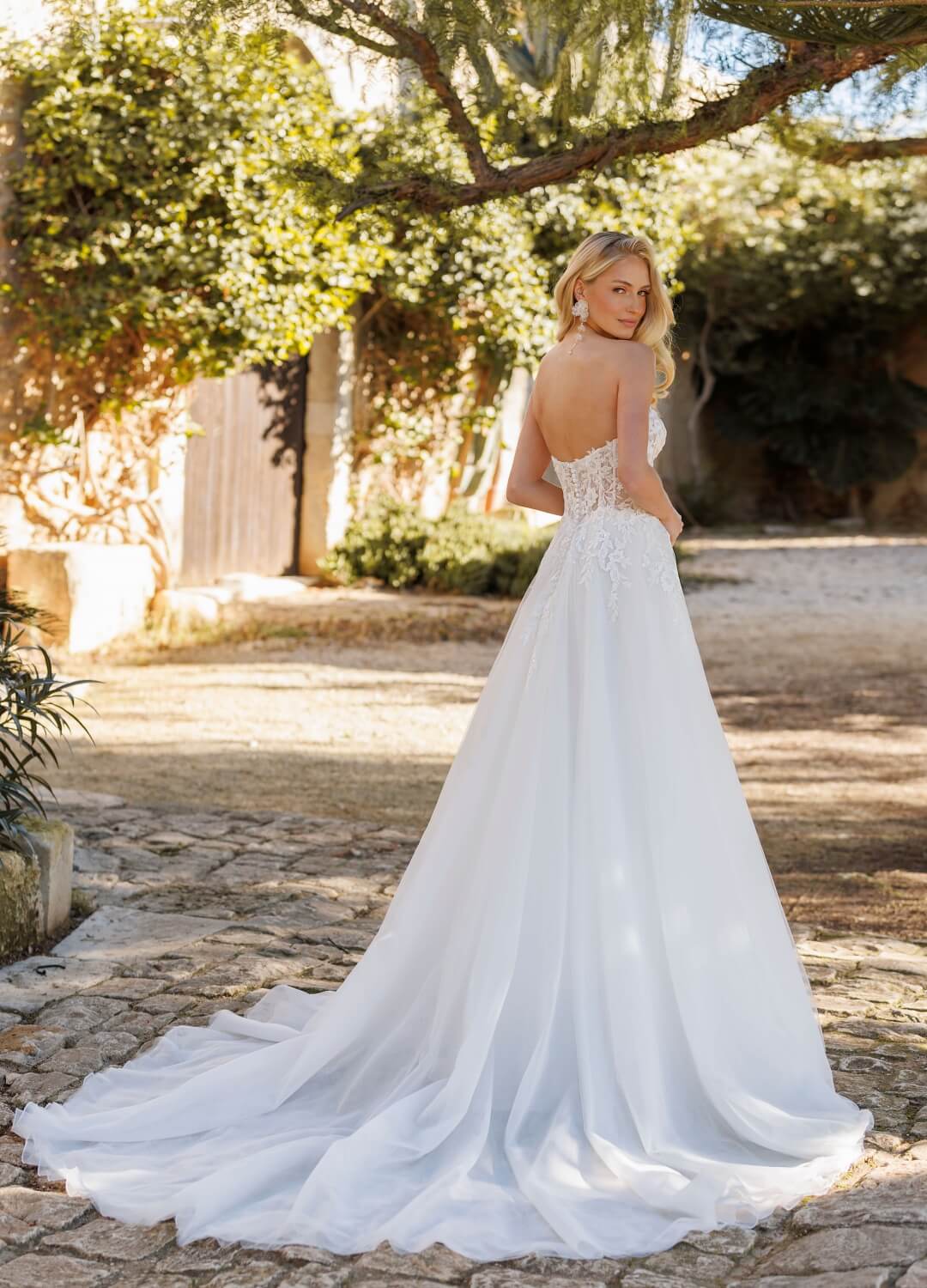 Boss Hochzeithaus Winsen Luhe Brautkleider Bremen Hamburg Lüneburg Hannover Stade Lübeck Buxtehude moderne Brautkleider Niedersachsen Jarice Kirsten (2)