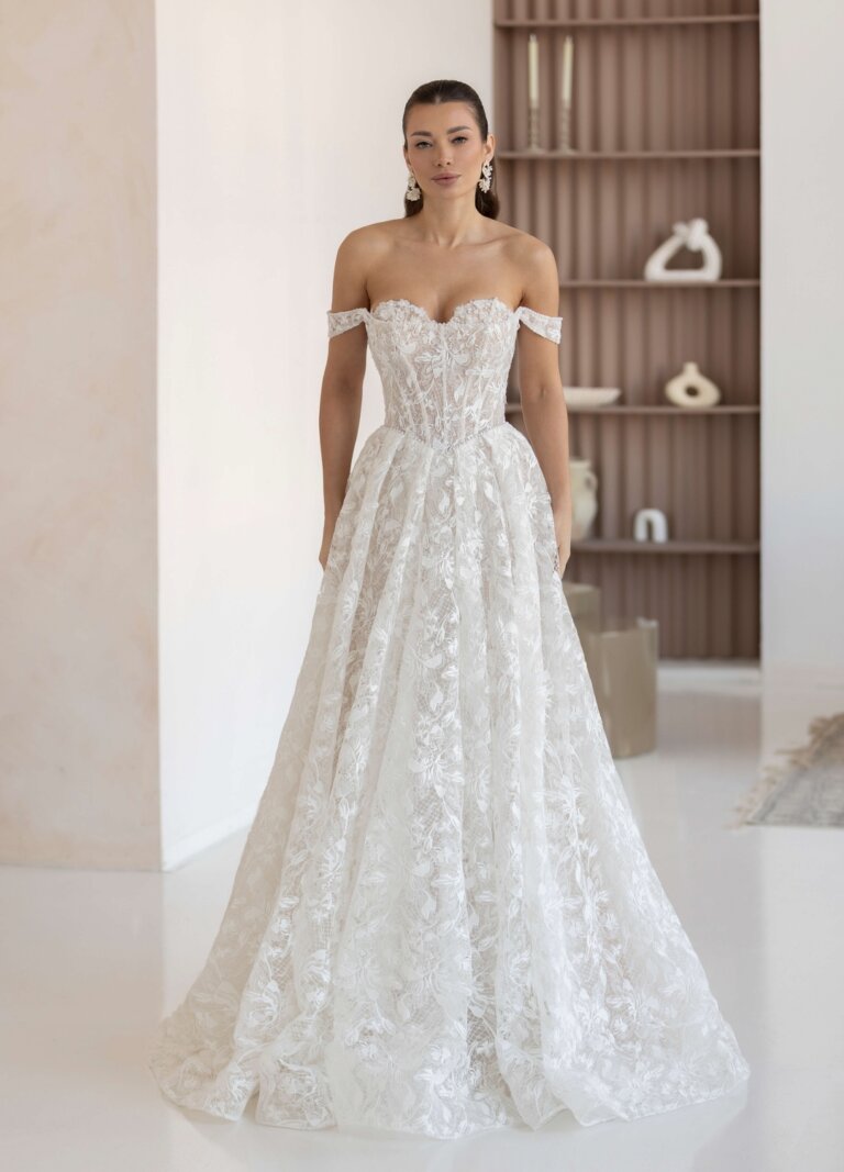 Boss Hochzeithaus Winsen Luhe Brautkleider Bremen Hamburg Lüneburg Hannover Stade Lübeck Buxtehude moderne Brautkleider Niedersachsen Jarice Klaver (1)