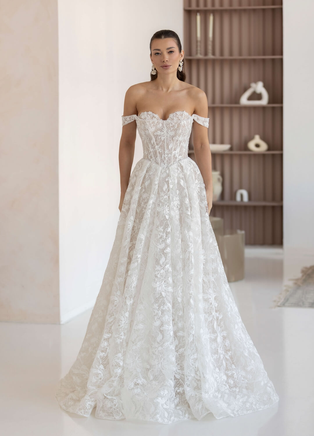Boss Hochzeithaus Winsen Luhe Brautkleider Bremen Hamburg Lüneburg Hannover Stade Lübeck Buxtehude moderne Brautkleider Niedersachsen Jarice Klaver (1)