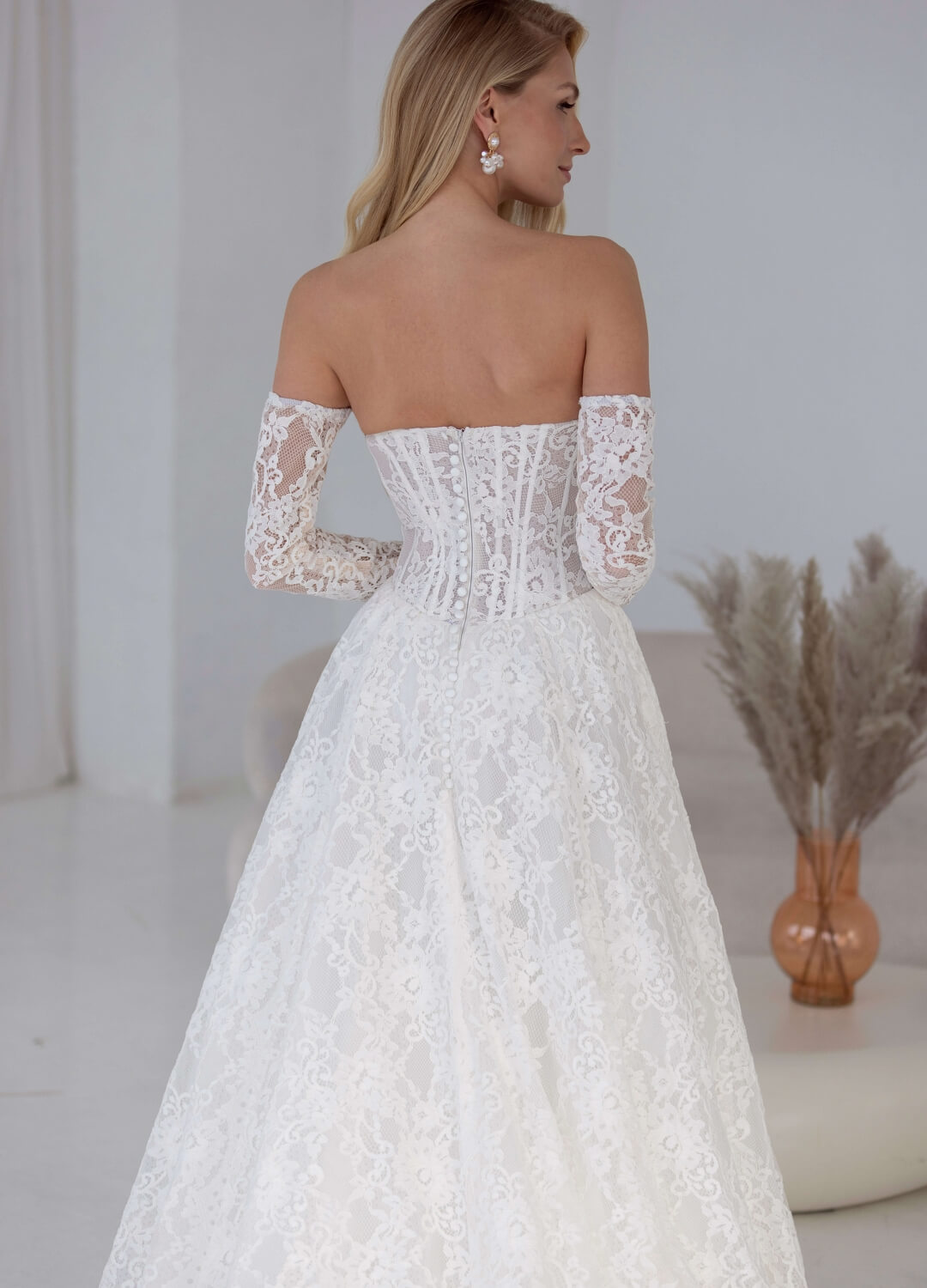 Boss Hochzeithaus Winsen Luhe Brautkleider Bremen Hamburg Lüneburg Hannover Stade Lübeck Buxtehude moderne Brautkleider Niedersachsen Jarice Kwin (4)