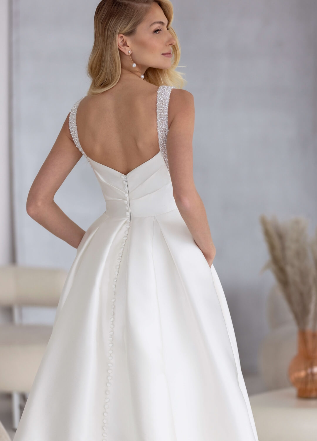 Boss Hochzeithaus Winsen Luhe Brautkleider Bremen Hamburg Lüneburg Hannover Stade Lübeck Buxtehude moderne Brautkleider Niedersachsen Jarice Lussam (3)