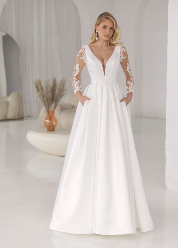 Boss Hochzeithaus Winsen Luhe Brautkleider Bremen Hamburg Lüneburg Hannover Stade Lübeck Buxtehude moderne Brautkleider Niedersachsen Jarice Lyss (1)