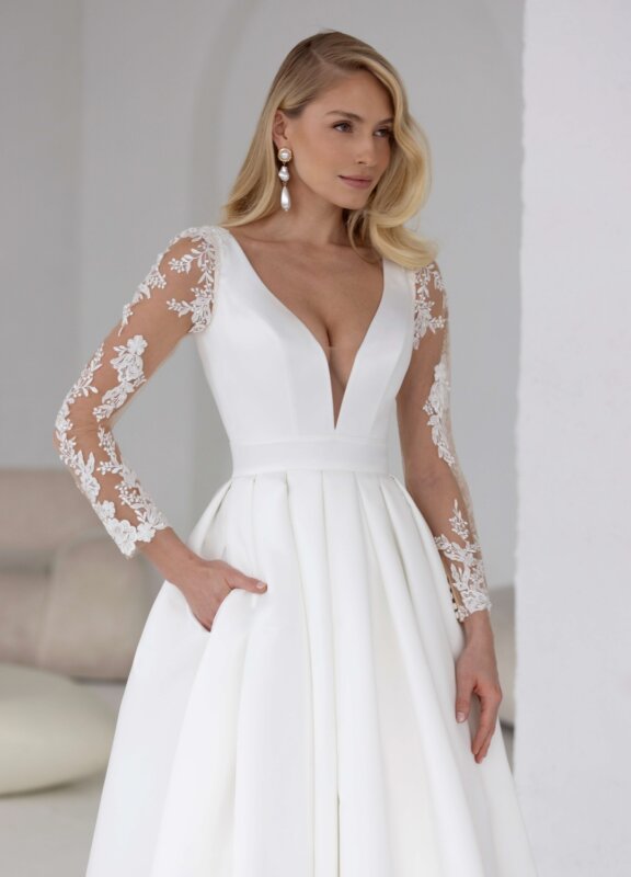 Boss Hochzeithaus Winsen Luhe Brautkleider Bremen Hamburg Lüneburg Hannover Stade Lübeck Buxtehude moderne Brautkleider Niedersachsen Jarice Lyss (3)