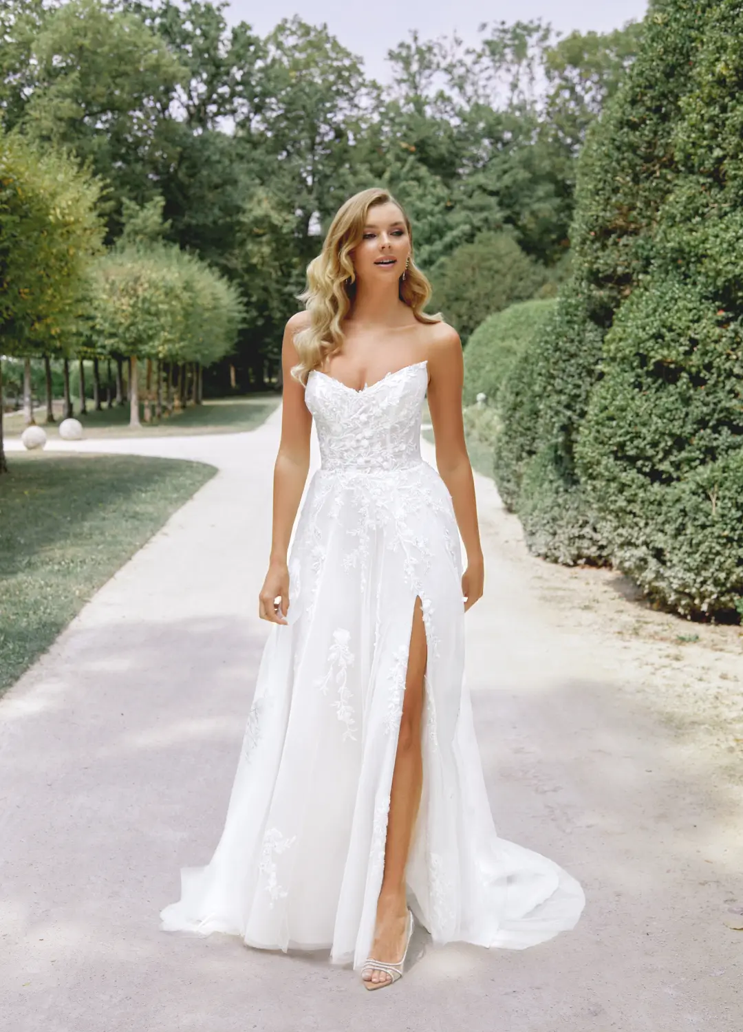 Boss Hochzeithaus Winsen Luhe Brautkleider Bremen Hamburg Lüneburg Hannover Stade Lübeck Buxtehude moderne Brautkleider Niedersachsen Justin Alexander Sincerity 44526 (1 (4)