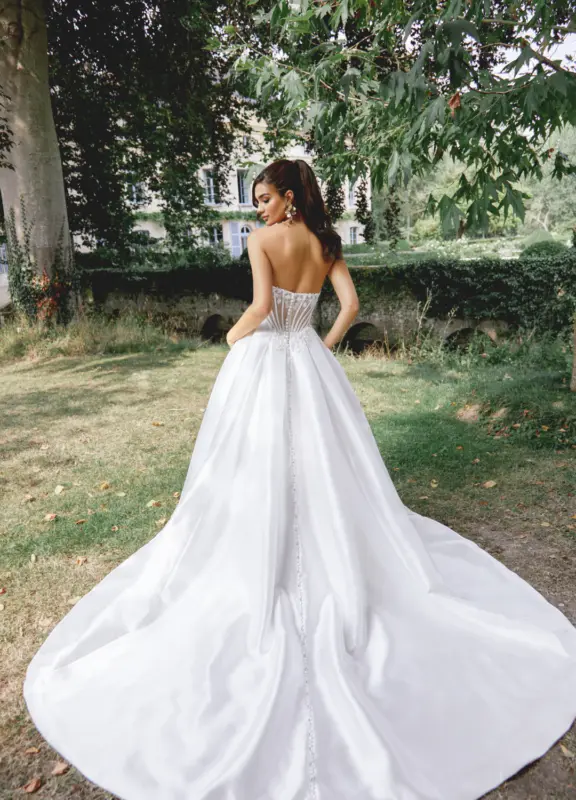 Boss Hochzeithaus Winsen Luhe Brautkleider Bremen Hamburg Lüneburg Hannover Stade Lübeck Buxtehude moderne Brautkleider Niedersachsen Justin Alexander Sincerity 44527 (1 (3)
