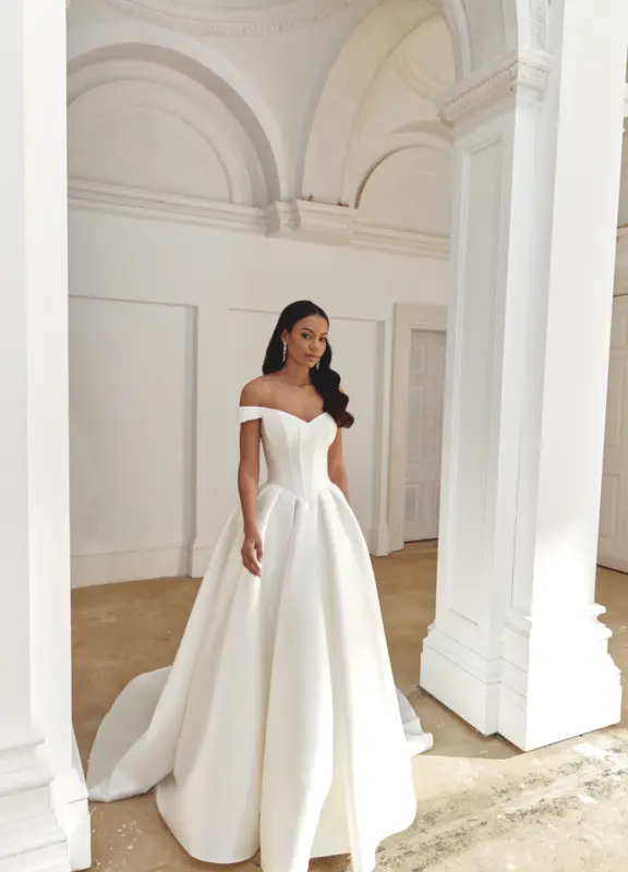 Boss Hochzeithaus Winsen Luhe Brautkleider Bremen Hamburg Lüneburg Hannover Stade Lübeck Buxtehude moderne Brautkleider Niedersachsen Justin Alexander Sincerity 44558 (1 (4)