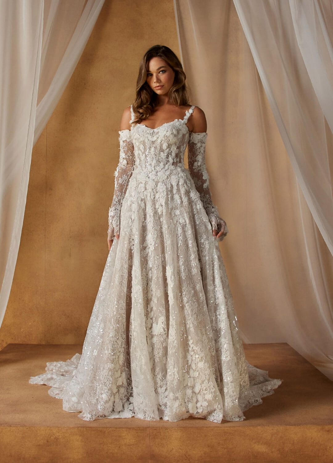 Boss Hochzeithaus Winsen Luhe Brautkleider Bremen Hamburg Lüneburg Hannover Stade Lübeck Buxtehude moderne Brautkleider Niedersachsen MadiLane Nali (1)