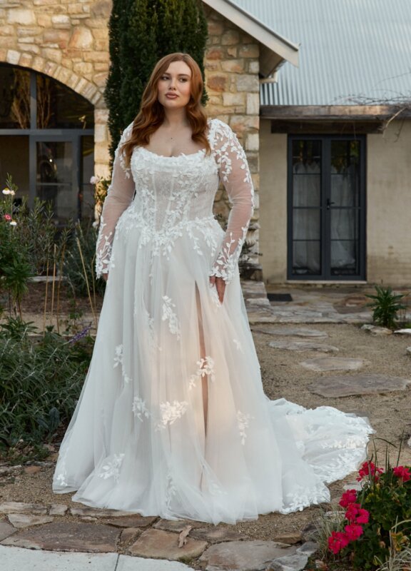 Boss Hochzeithaus Winsen Luhe Brautkleider Bremen Hamburg Lüneburg Hannover Stade Lübeck Buxtehude moderne Brautkleider Niedersachsen MadiLane Nyrie (11)