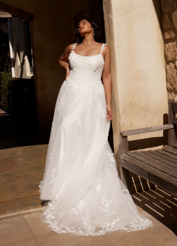 Boss Hochzeithaus Winsen Luhe Brautkleider Bremen Hamburg Lüneburg Hannover Stade Lübeck Buxtehude moderne Brautkleider Niedersachsen MadiLane Nyrie (13)