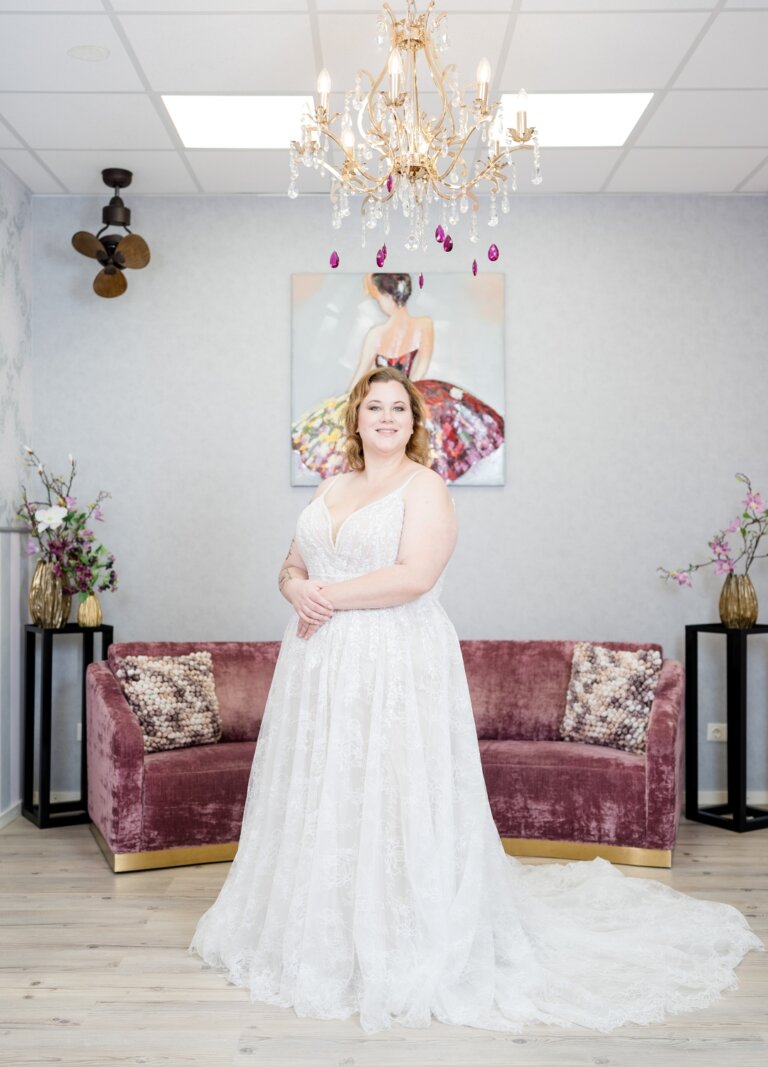 Boss Hochzeithaus Winsen Luhe Brautkleider Bremen Hamburg Lüneburg Hannover Stade Lübeck Buxtehude moderne Brautkleider Niedersachsen Pluz Size Brautkleider (1)