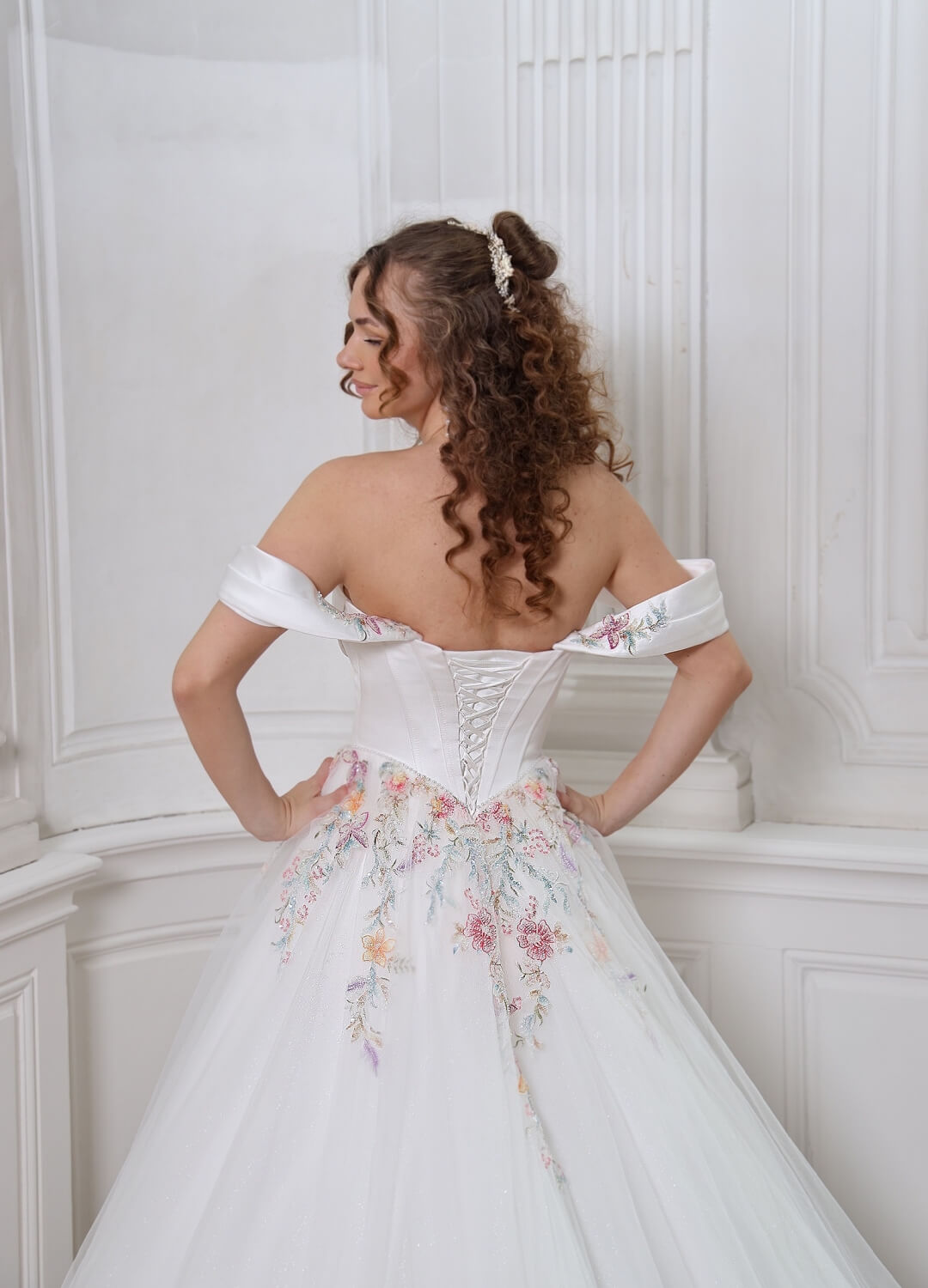 Boss Hochzeithaus Winsen Luhe Brautkleider Bremen Hamburg Lüneburg Hannover Stade Lübeck Buxtehude moderne Brautkleider Niedersachsen Rosa Lia Sposa Luna (5)