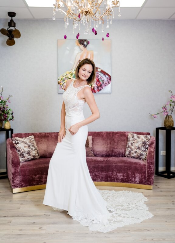 Boss Hochzeithaus Winsen Luhe Brautkleider Bremen Hamburg Lüneburg Hannover Stade Lübeck Buxtehude moderne Brautkleider Niedersachsen moderne Brautkleid (2)