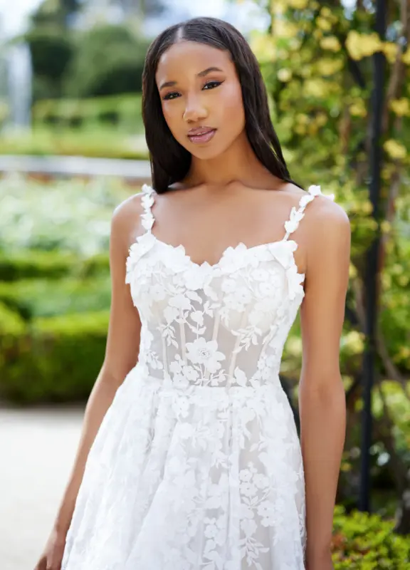 Boss Hochzeithaus Winsen Luhe Brautkleider Bremen Hamburg Lüneburg Hannover Stade Lübeck Buxtehude moderne Partykleider Niedersachsen Christian Köhlert (4)