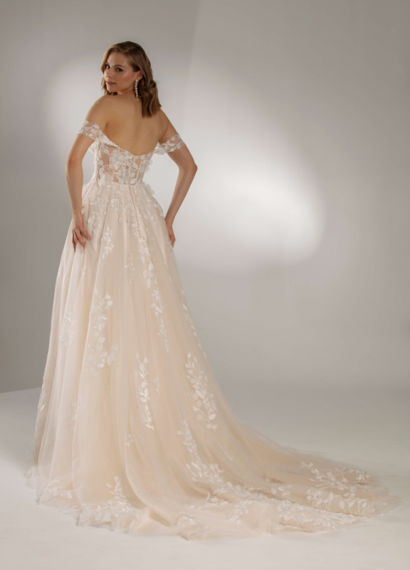 Boss Hochzeithaus Winsen Luhe Brautkleider Bremen Hamburg Lüneburg Jarice Nesta Niedersachsen (2)