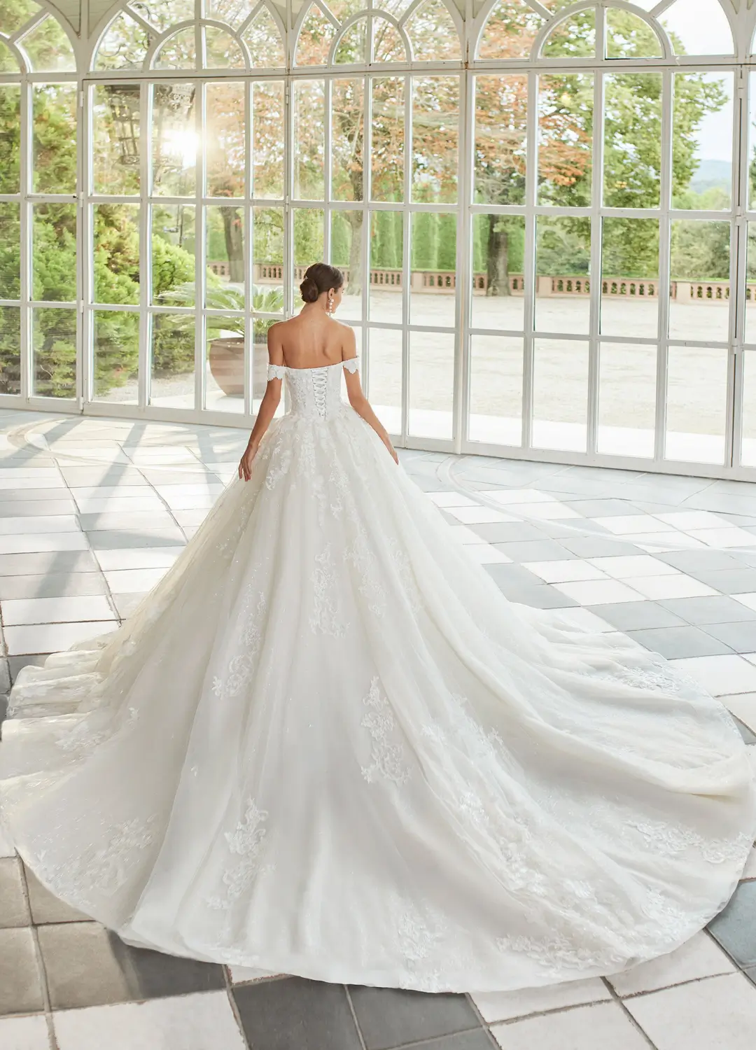 Boss Hochzeithaus Winsen Luhe Brautkleider Bremen Hamburg Lüneburg Luna Novias Studio Zamorra Niedersachsen (3)
