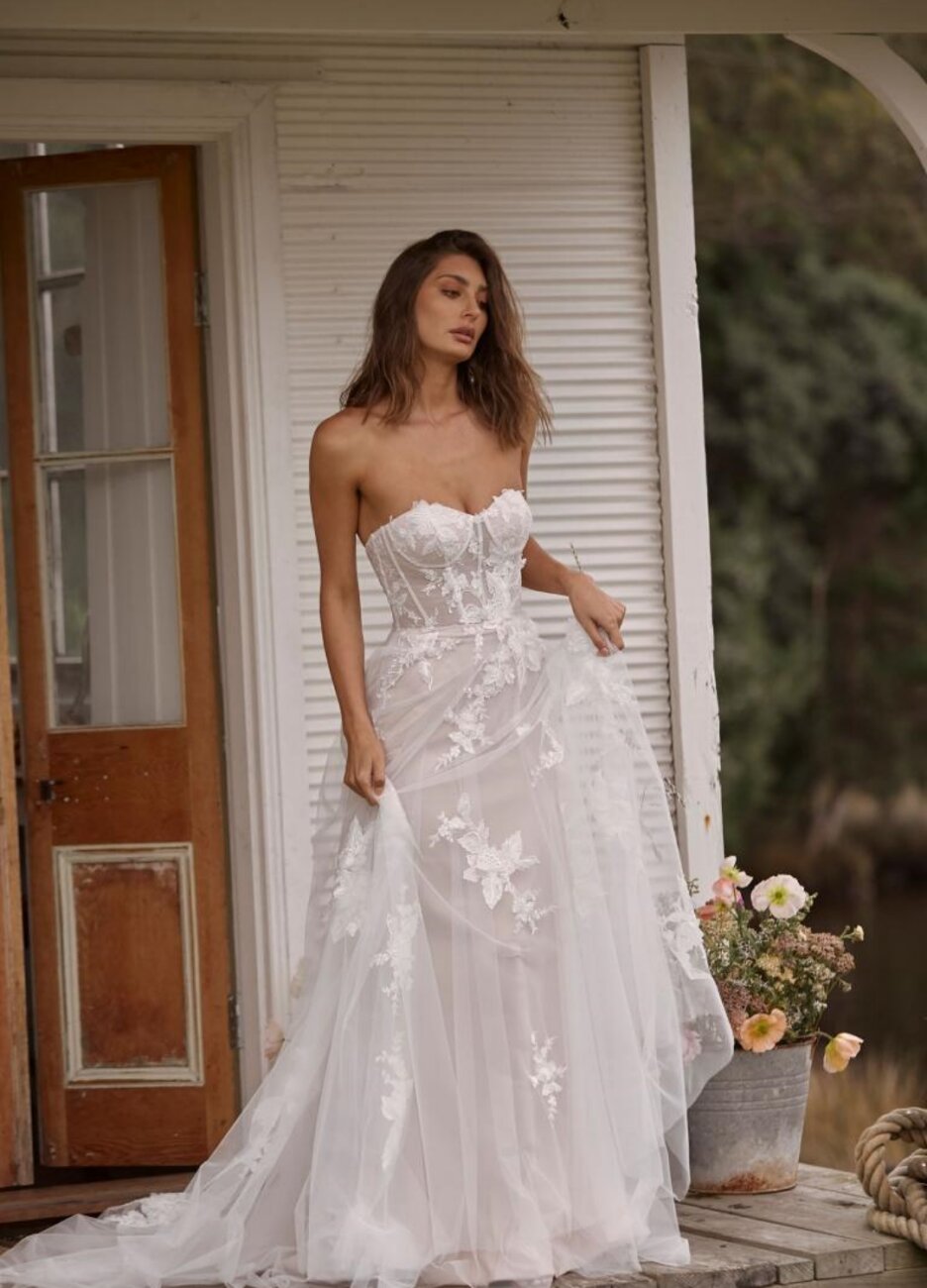 Boss Hochzeithaus Winsen Luhe Brautkleider Bremen Hamburg Lüneburg Madi Lane Callie Niedersachsen (5)