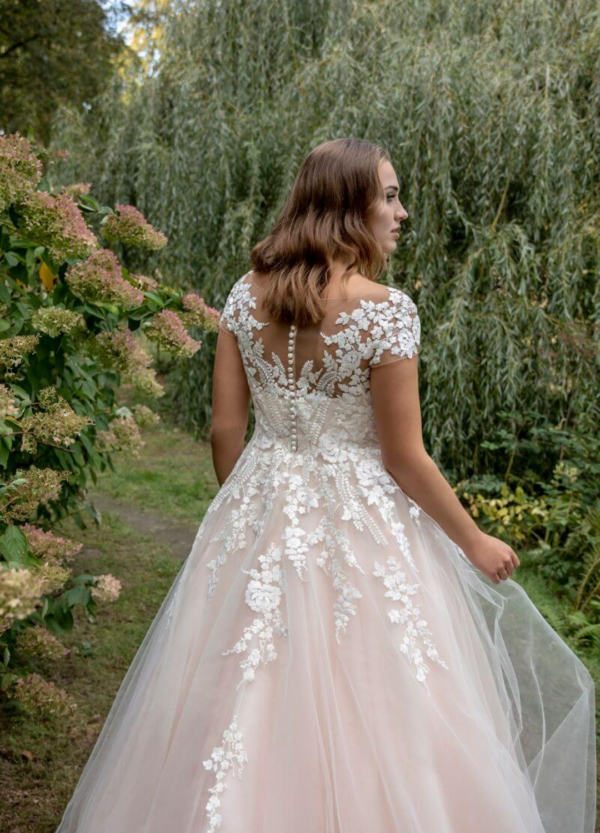 Boss Hochzeithaus Winsen Luhe Brautkleider Bremen Hamburg Lüneburg Modeca Gabi Niedersachsen (3)