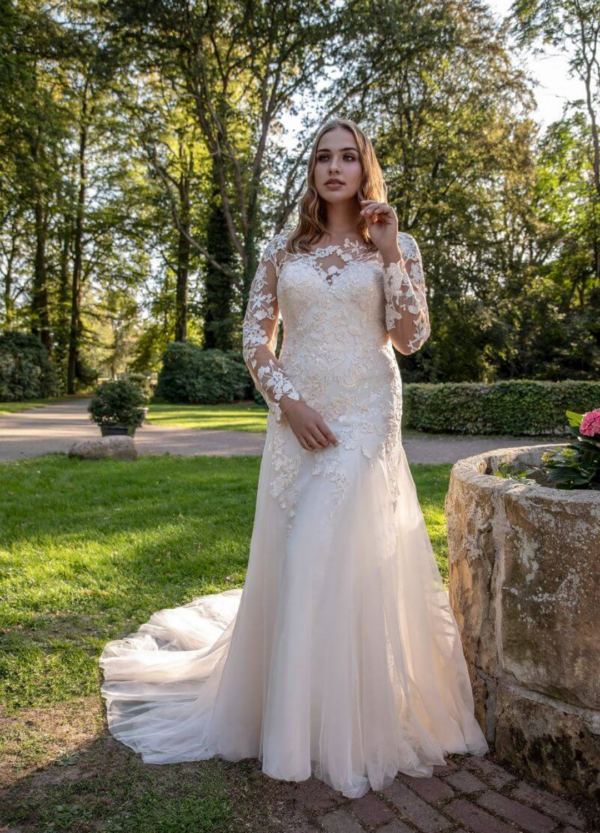 Boss Hochzeithaus Winsen Luhe Brautkleider Bremen Hamburg Lüneburg Modeca Georgia Niedersachsen (1)