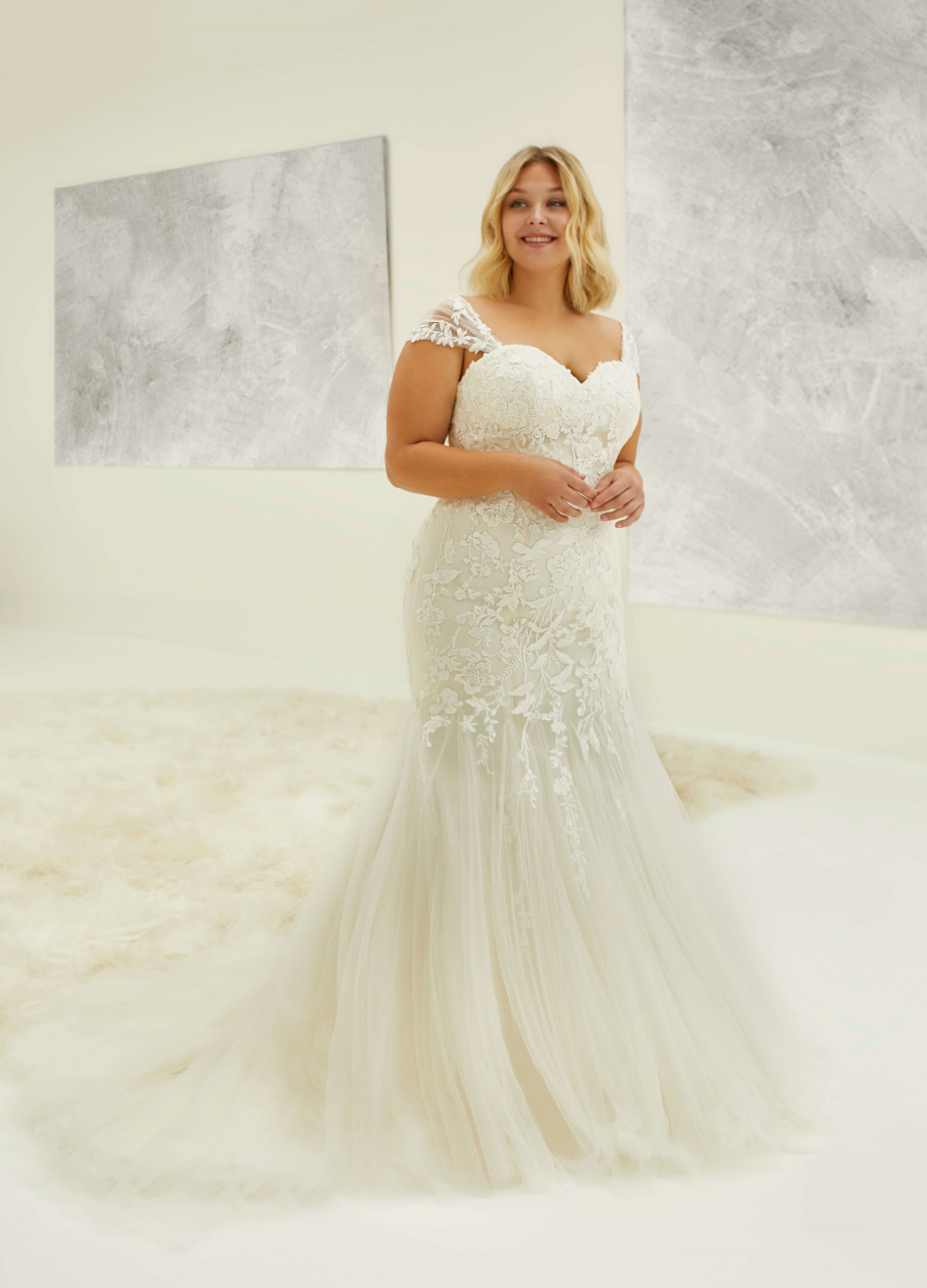 Boss Hochzeithaus Winsen Luhe Brautkleider Bremen Hamburg Lüneburg Modeca Mirabella Niedersachsen (1)