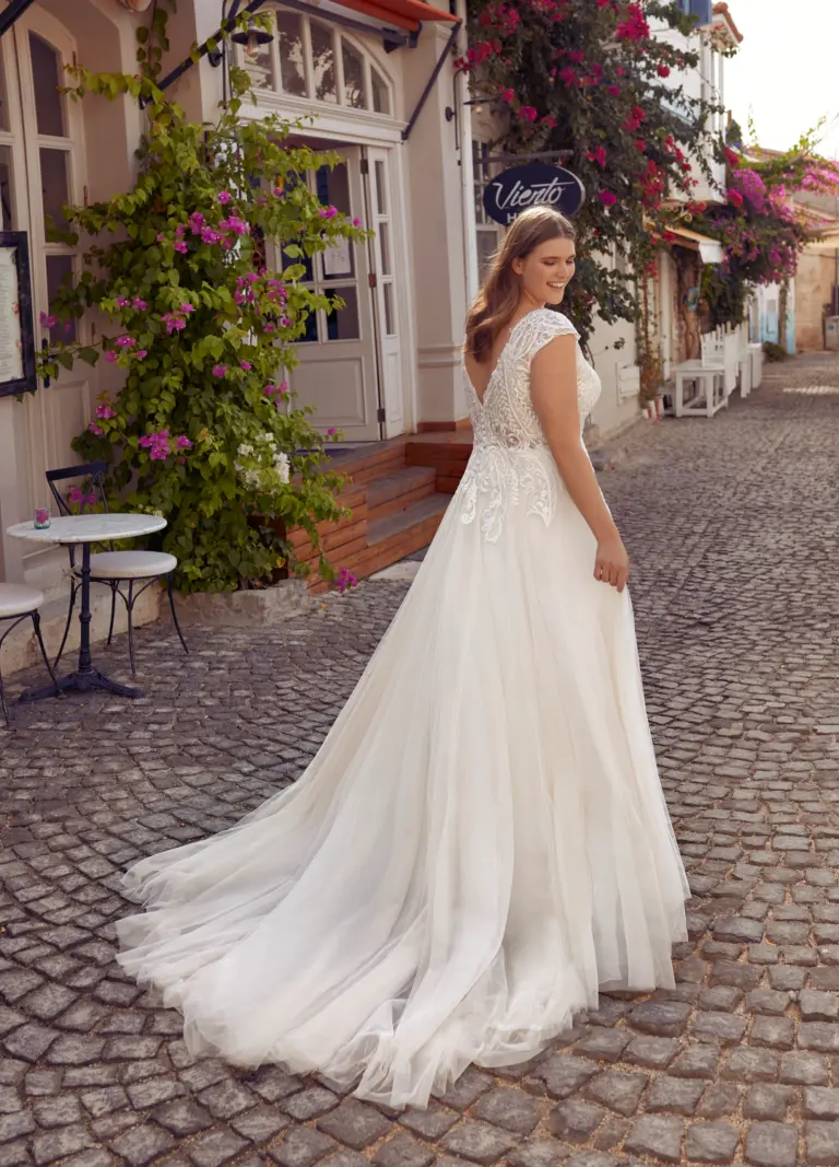 Boss Hochzeithaus Winsen Luhe Brautkleider Bremen Hamburg Lüneburg Modeca Purity Niedersachsen (3)