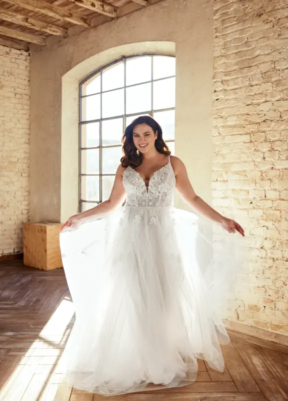 Boss Hochzeithaus Winsen Luhe Brautkleider Bremen Hamburg Lüneburg Modeca Tiffany Niedersachsen (1)