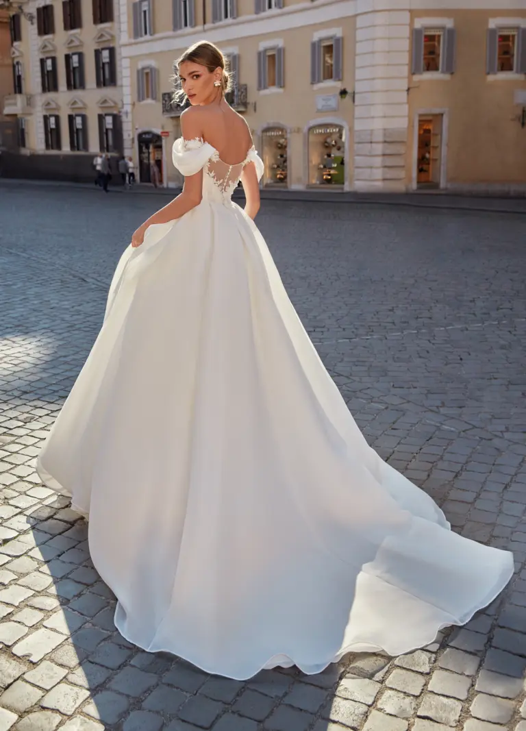 Boss Hochzeithaus Winsen Luhe Brautkleider Bremen Hamburg Lüneburg Nicole Milano Laurie Niedersachsen (3)