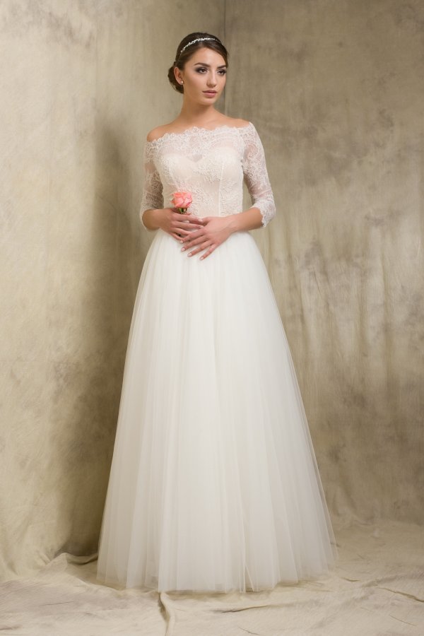 Brautbody aus Spitze Style#24083