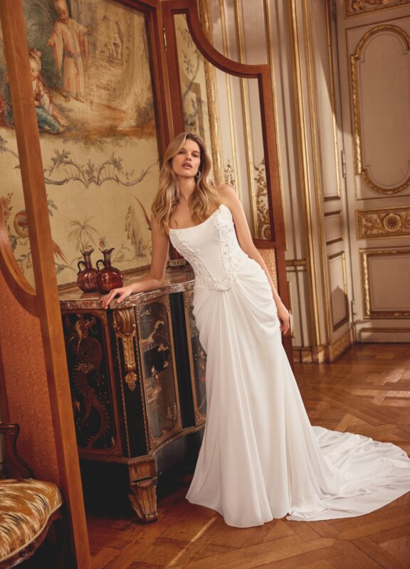 Brautkleider Boss Hochzeitshaus moderne exklusive Brautkleider in Hamburg Stade Lüneburg Harburg Buxtehude Justin Alexander 88560 (5)