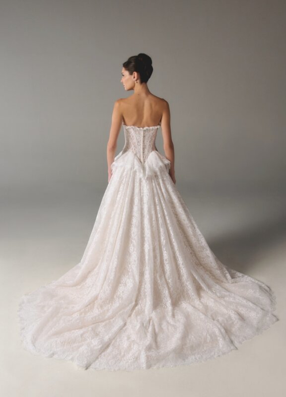 Brautkleider Boss Hochzeitshaus moderne exklusive Brautkleider in Hamburg Stade Lüneburg Harburg Buxtehude Justin Alexander Poeza Avelin PZ018 (3)