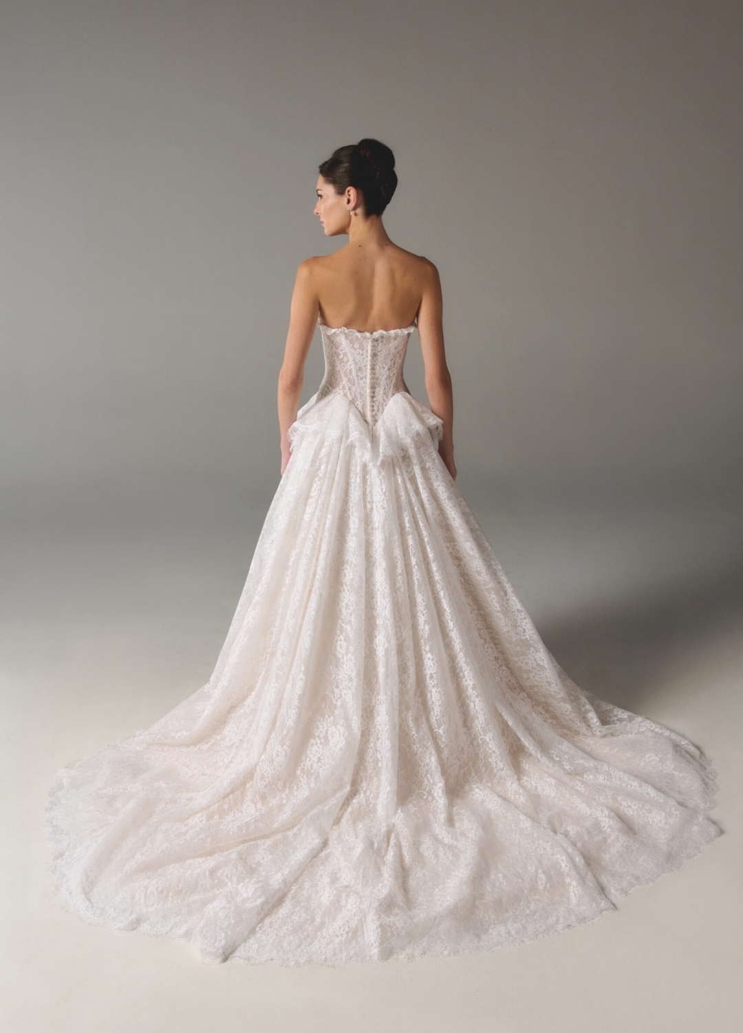 Brautkleider Boss Hochzeitshaus moderne exklusive Brautkleider in Hamburg Stade Lüneburg Harburg Buxtehude Justin Alexander Poeza Avelin PZ018 (3)