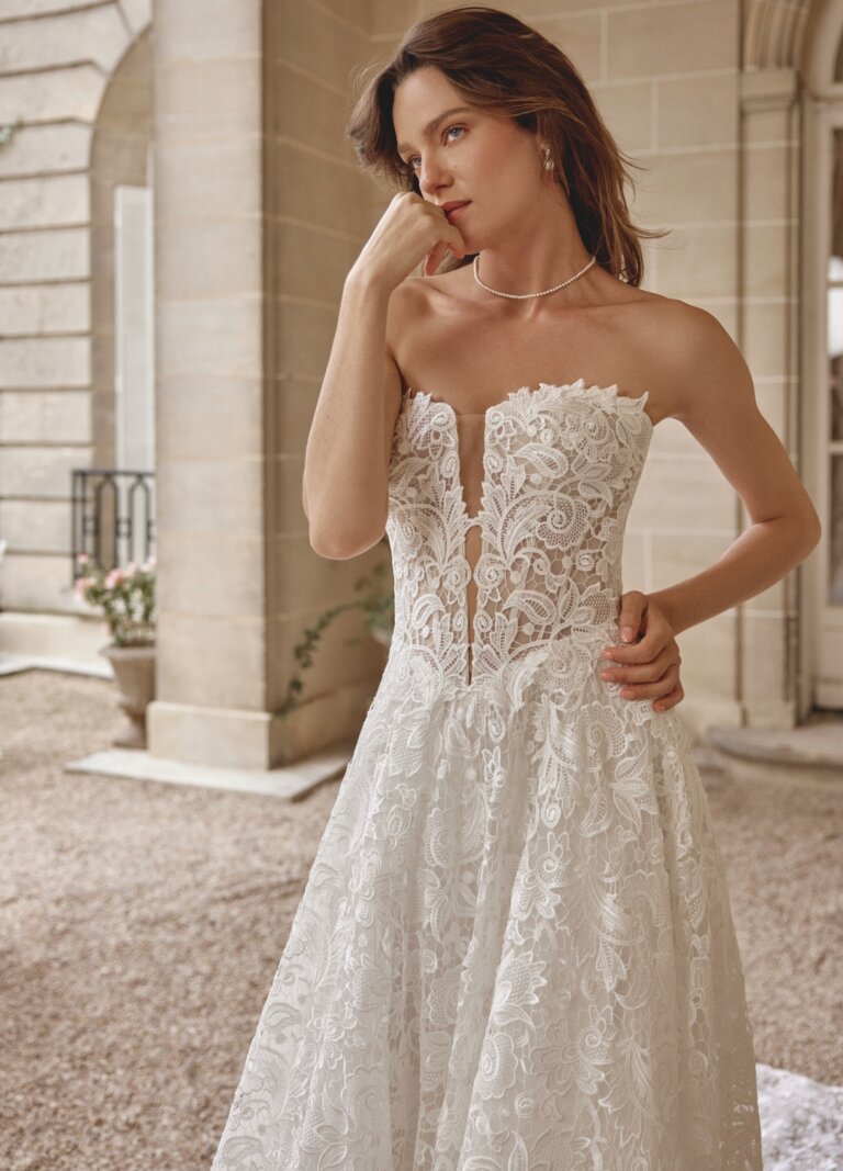 Brautkleider Boss Hochzeitshaus moderne günstige Brautkleider in Hamburg Stade Lüneburg Harburg Buxtehude Justin Alexander 88510 (3)