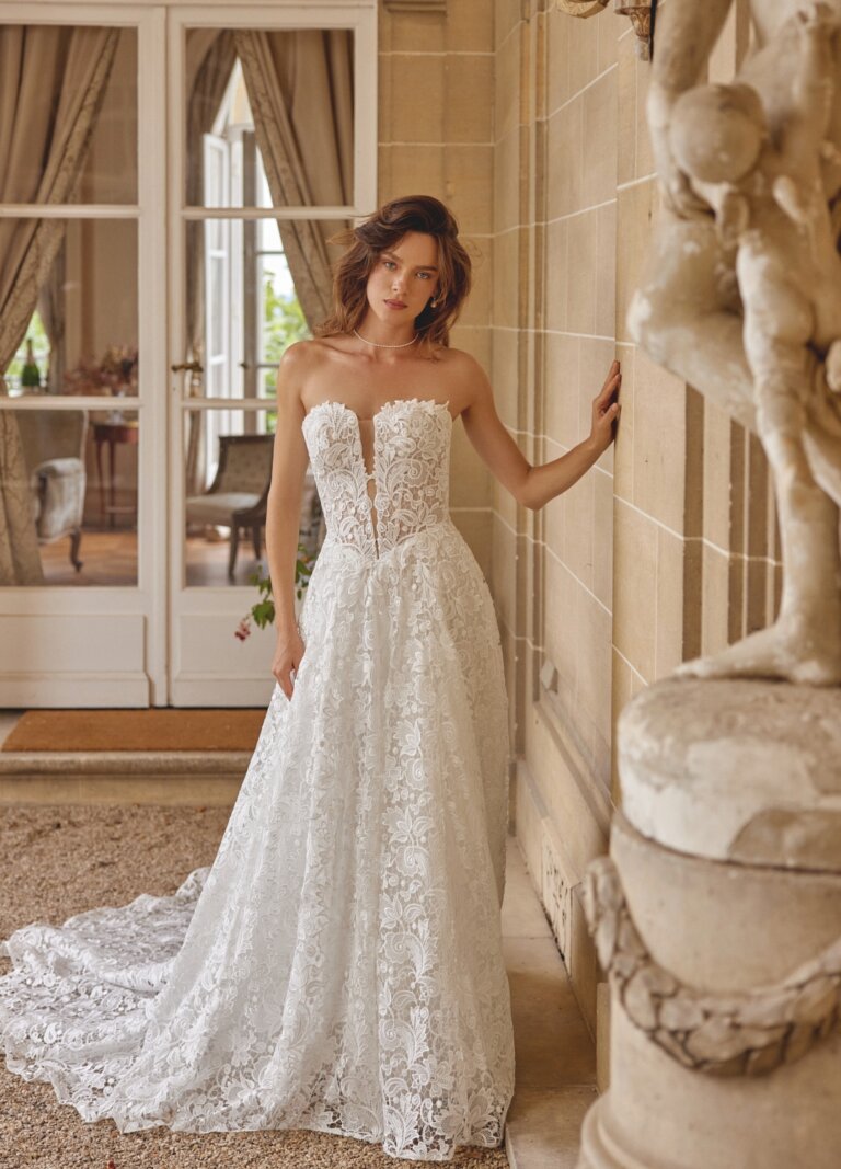Brautkleider Boss Hochzeitshaus moderne günstige Brautkleider in Hamburg Stade Lüneburg Harburg Buxtehude Justin Alexander 88510 (5)