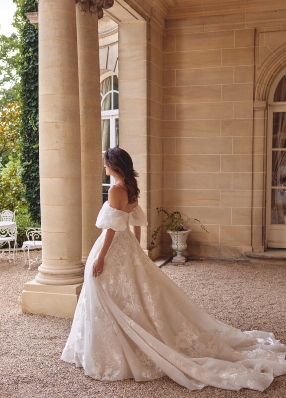 Brautkleider Boss Hochzeitshaus moderne günstige Brautkleider in Hamburg Stade Lüneburg Harburg Buxtehude Justin Alexander 88524 (3)