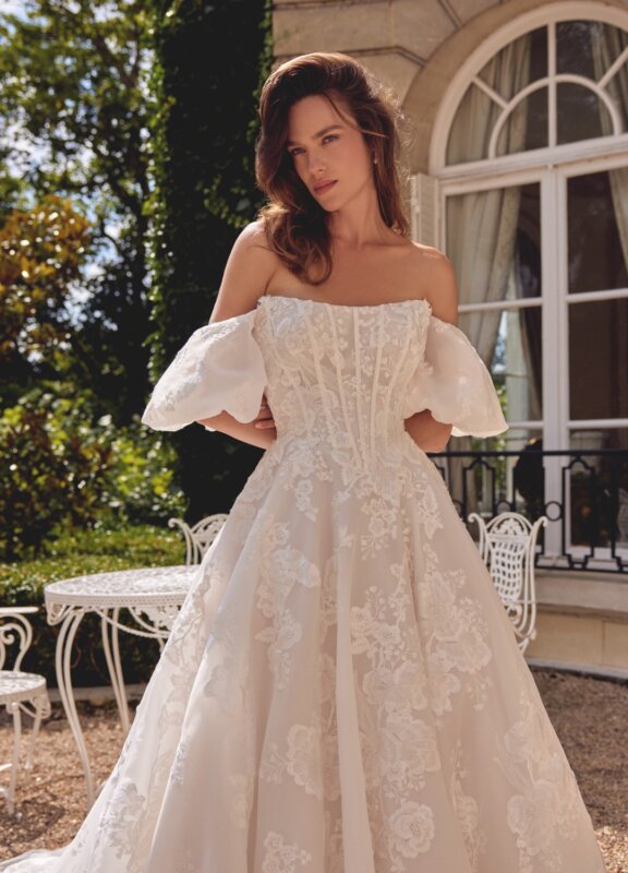 Brautkleider Boss Hochzeitshaus moderne günstige Brautkleider in Hamburg Stade Lüneburg Harburg Buxtehude Justin Alexander 88524 (5)
