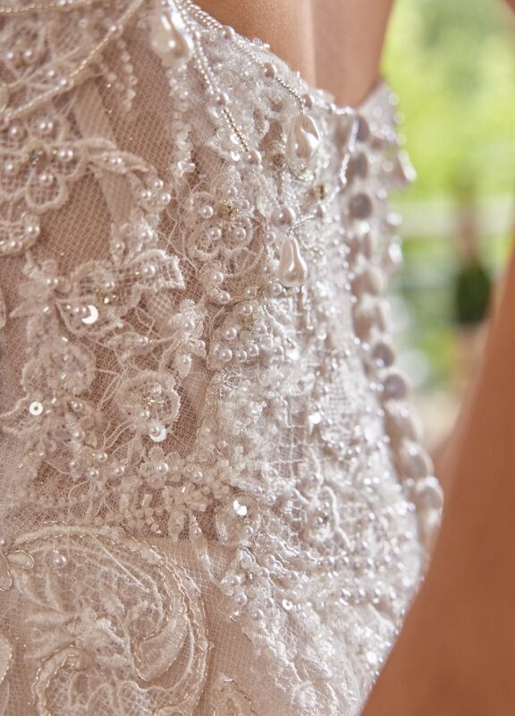 Brautkleider Boss Hochzeitshaus moderne günstige Brautkleider in Hamburg Stade Lüneburg Harburg Buxtehude Justin Alexander 88527 (2)
