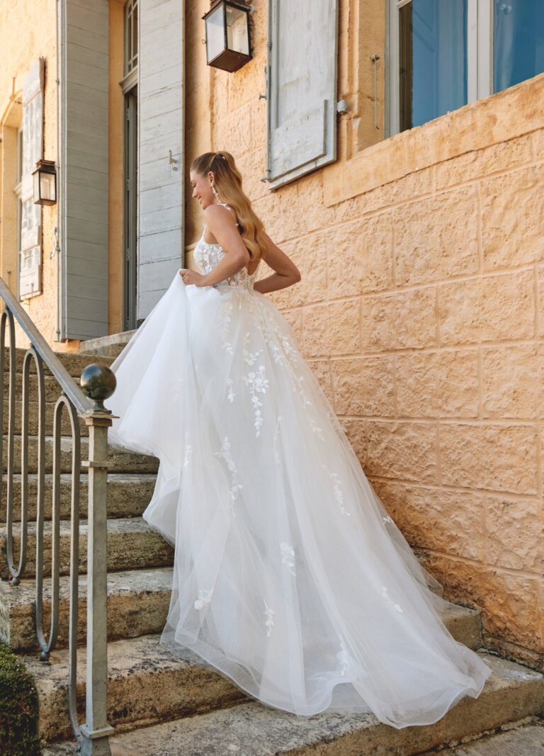 Brautkleider Boss Hochzeitshaus moderne günstige Brautkleider in Hamburg Stade Lüneburg Harburg Buxtehude Justin Alexander Sincerity 44573 (3)