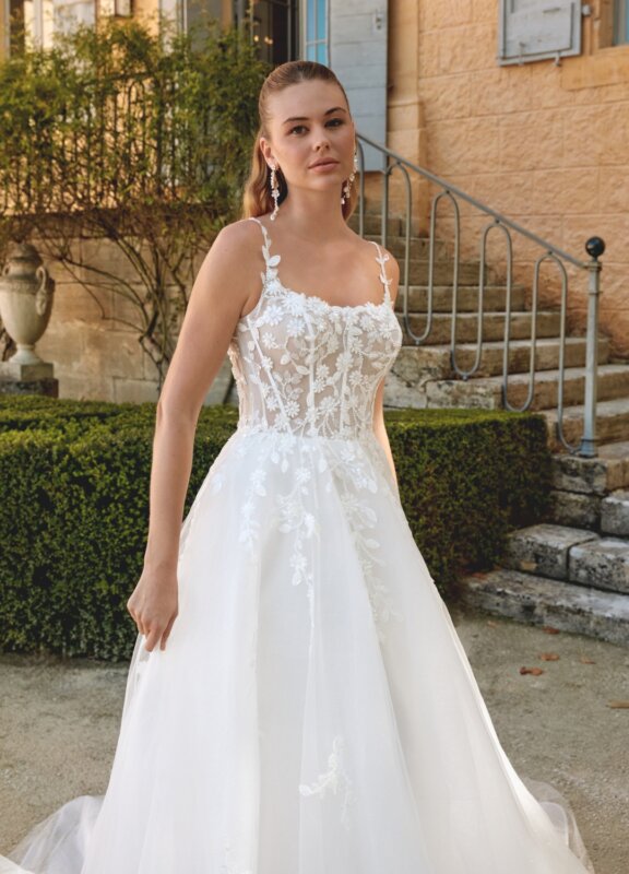 Brautkleider Boss Hochzeitshaus moderne günstige Brautkleider in Hamburg Stade Lüneburg Harburg Buxtehude Justin Alexander Sincerity 44573 (6)