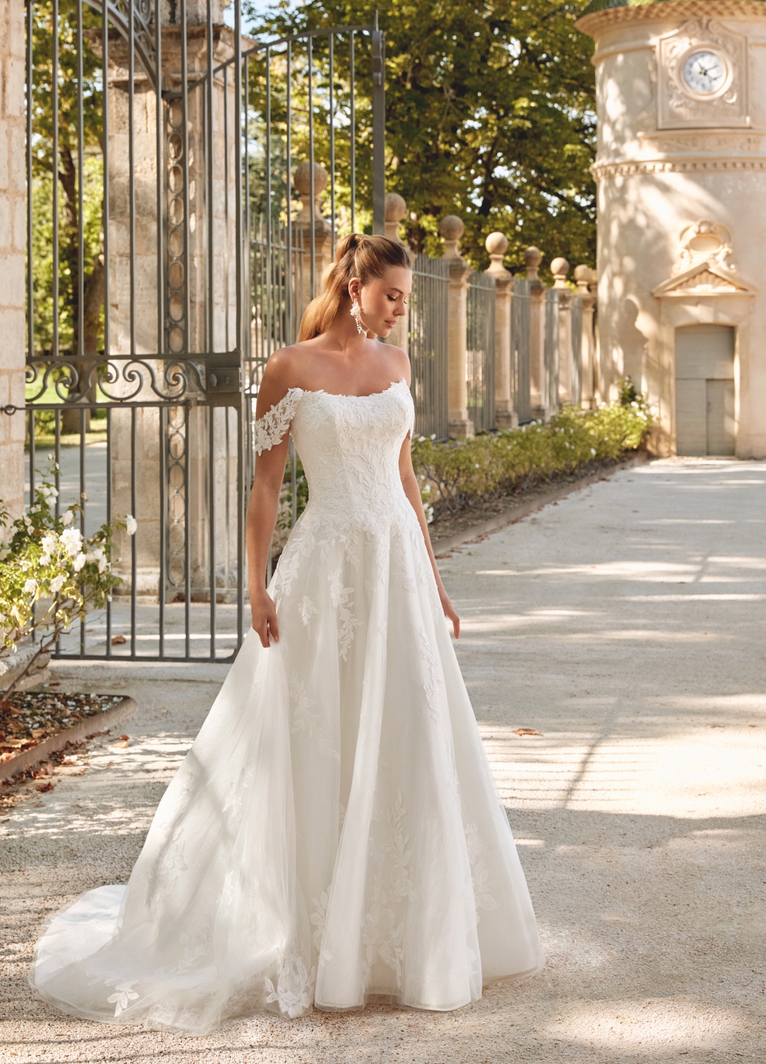 Brautkleider Boss Hochzeitshaus moderne günstige Brautkleider in Hamburg Stade Lüneburg Harburg Buxtehude Justin Alexander Sincerity 44587 (4)