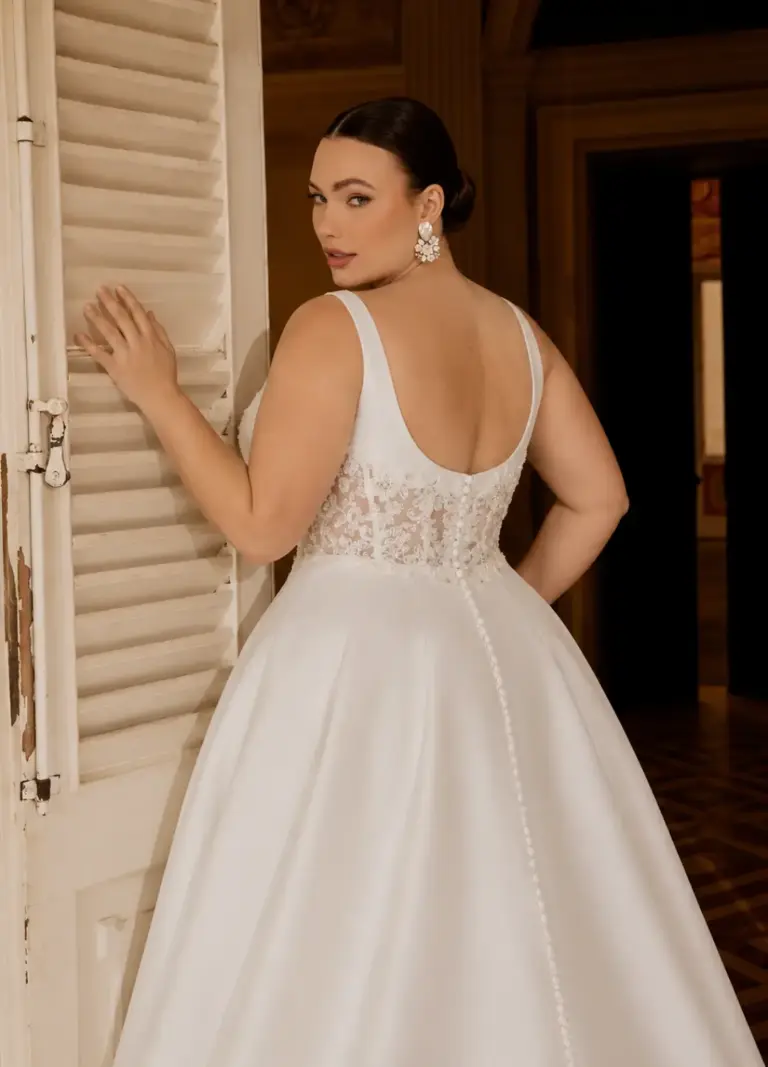Brautkleider Boss Hochzeitshaus moderne günstige Brautkleider in Hamburg Stade Lüneburg Harburg Buxtehude Justin Alexander Sincerity 44606 (2)