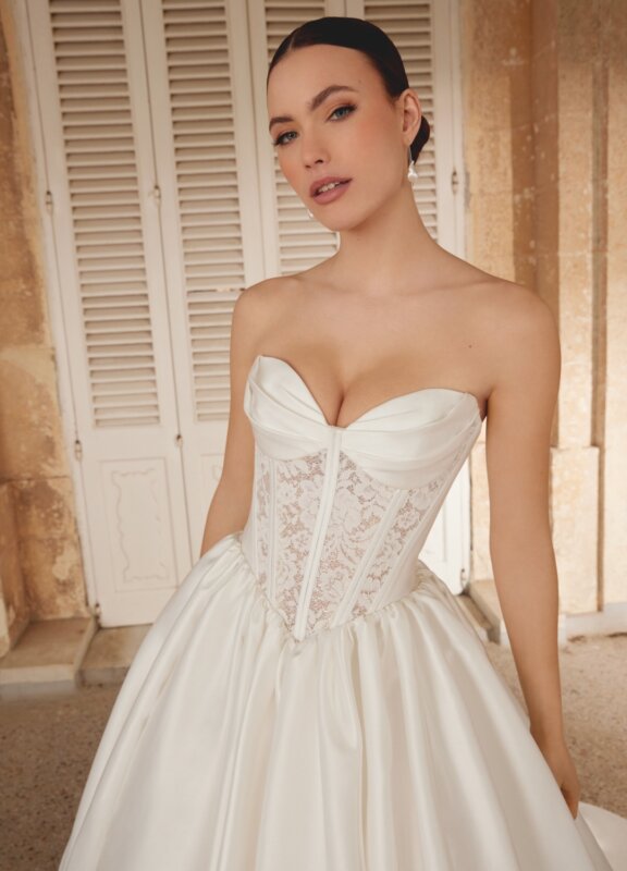 Brautkleider Boss Hochzeitshaus moderne günstige Brautkleider in Hamburg Stade Lüneburg Harburg Buxtehude Justin Alexander Sincerity 44610 (16)