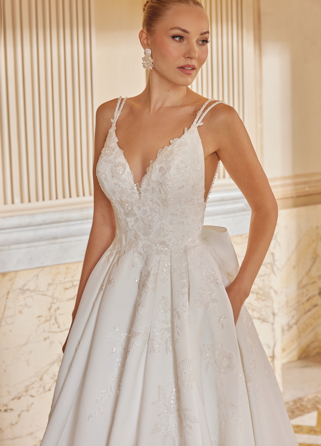 Brautkleider Boss Hochzeitshaus moderne günstige Brautkleider in Hamburg Stade Lüneburg Harburg Buxtehude Justin Alexander Sincerity 44613 (6)