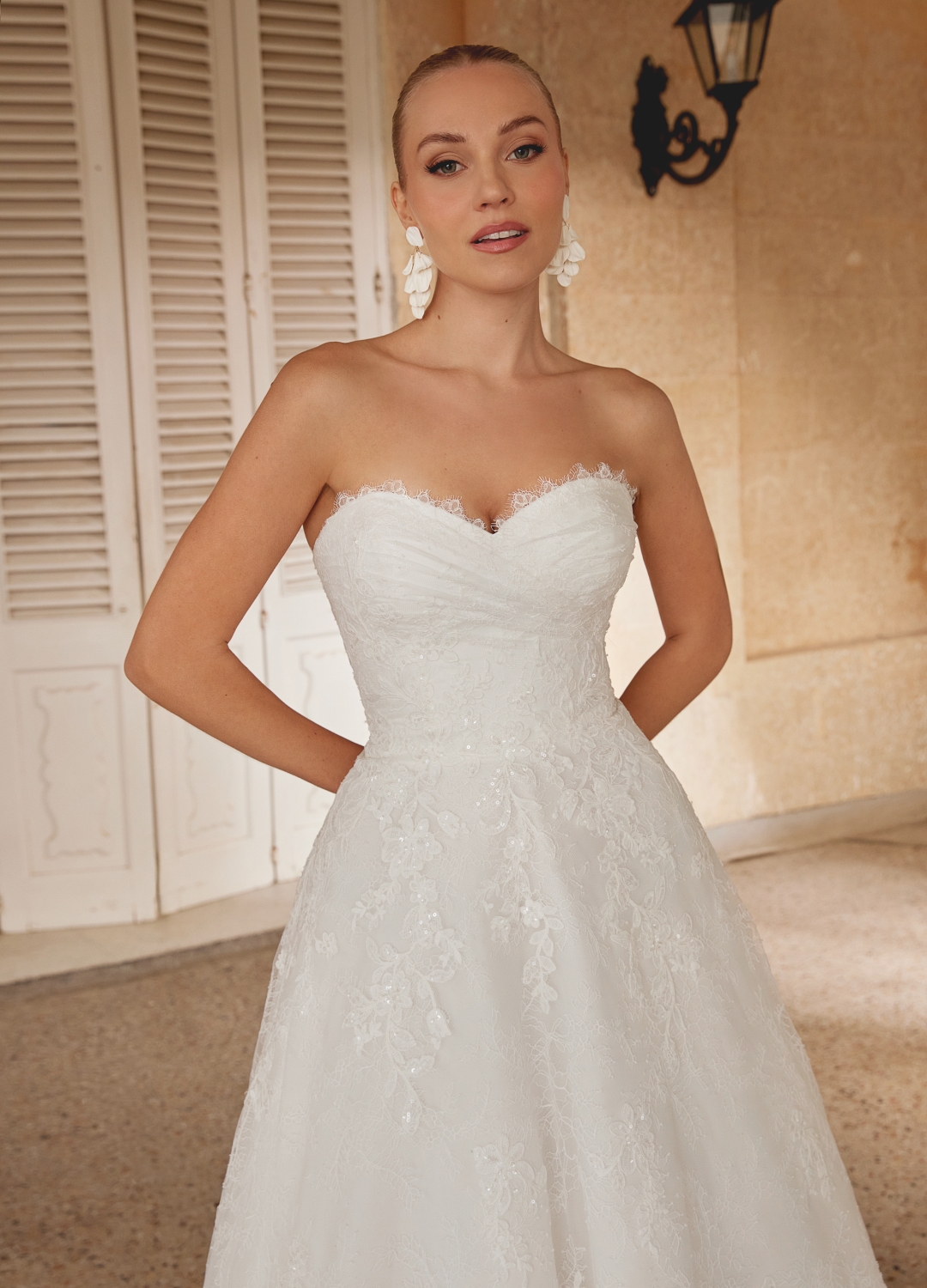 Brautkleider Boss Hochzeitshaus moderne günstige Brautkleider in Hamburg Stade Lüneburg Harburg Buxtehude Justin Alexander Sincerity 44616 (15)