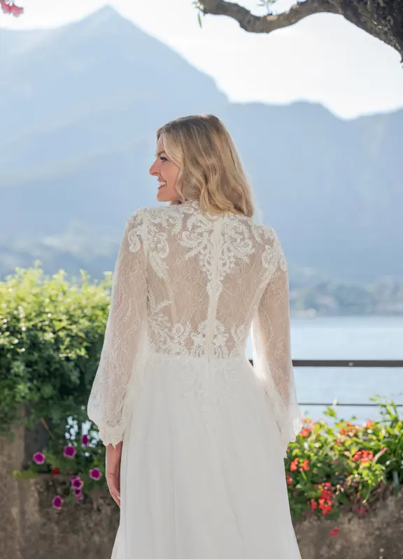 Hochgeschlossene BRautkleider mit langen Ärmeln in Winsen Luhe bei Lüneburg (4)