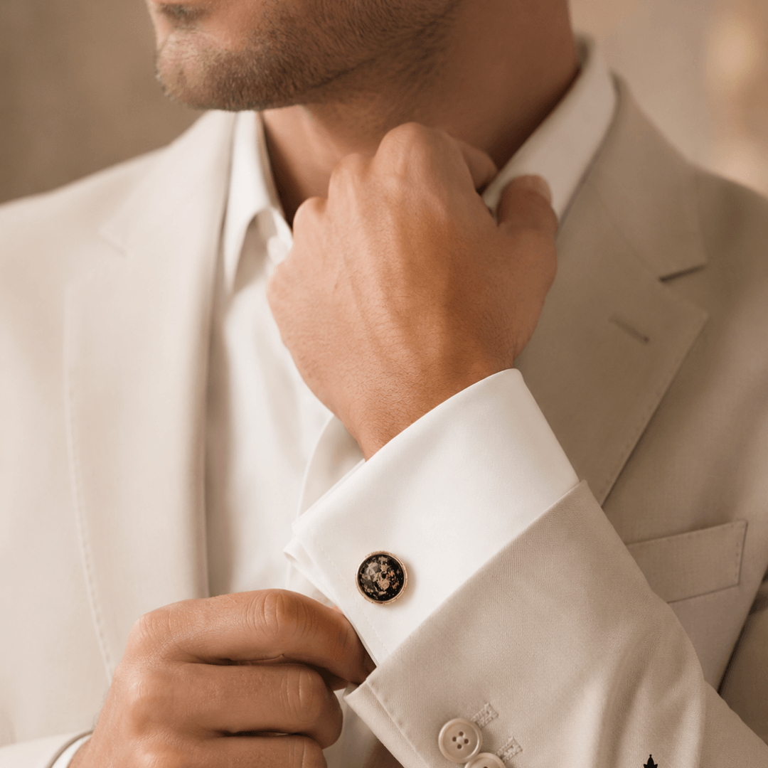 Manschettenknöpfe im Boss Hochzeitshaus in Winsen Luhe