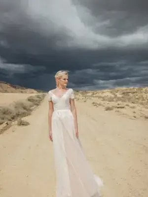 Moderne Brautkleider von Duett im Boss Hochzeitshaus Winsen (4)