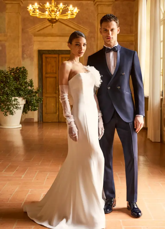 Royale Hochzeitsanzüge besondere Hochzeitsanzüge Hamburg Niedersachsen Brokat Anzug edel elegant Boss Hochzeitshaus Boss (17)